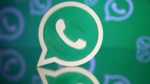 whatsapp 045113 16x9 4 300x168 c