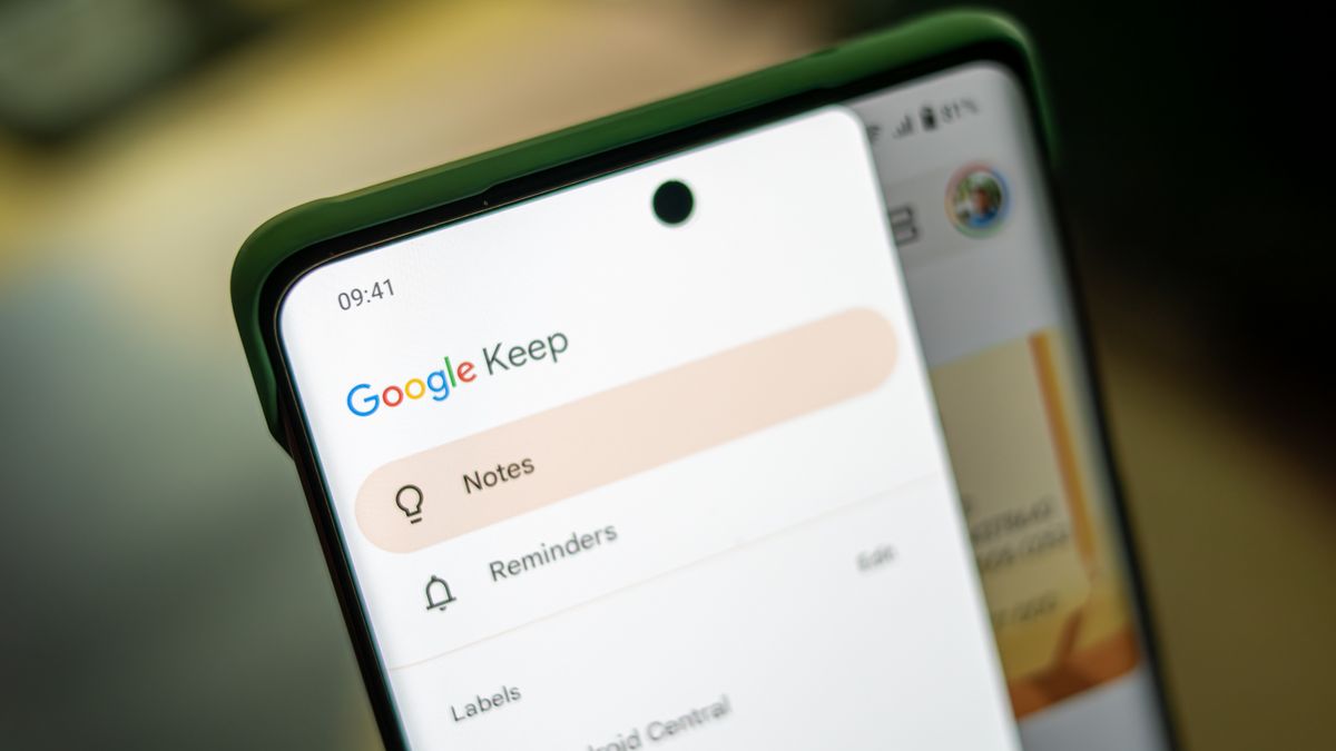 Google Keep Updates with Floating Bottom Bar