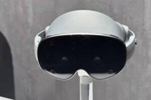 Samsung's Smart Glasses Be the Surprise Hit of 2025 Alongside the Moohan XR Headset