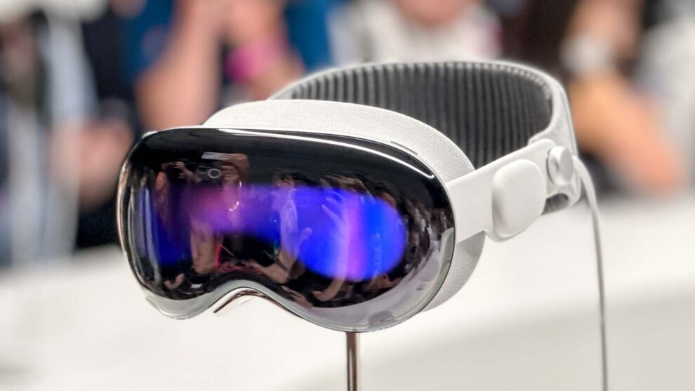 Apple Vision Pro 2 Already Brewing
