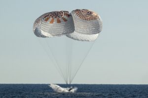 Is SpaceX Dragon’s Return to Earth Jeopardized by Unpredictable Weather